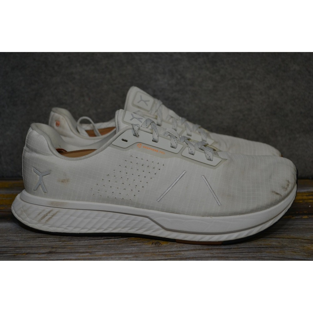 Flux Running Shoes Mens Size 10.5 White Graphene Grip Road Sneakers Athletic